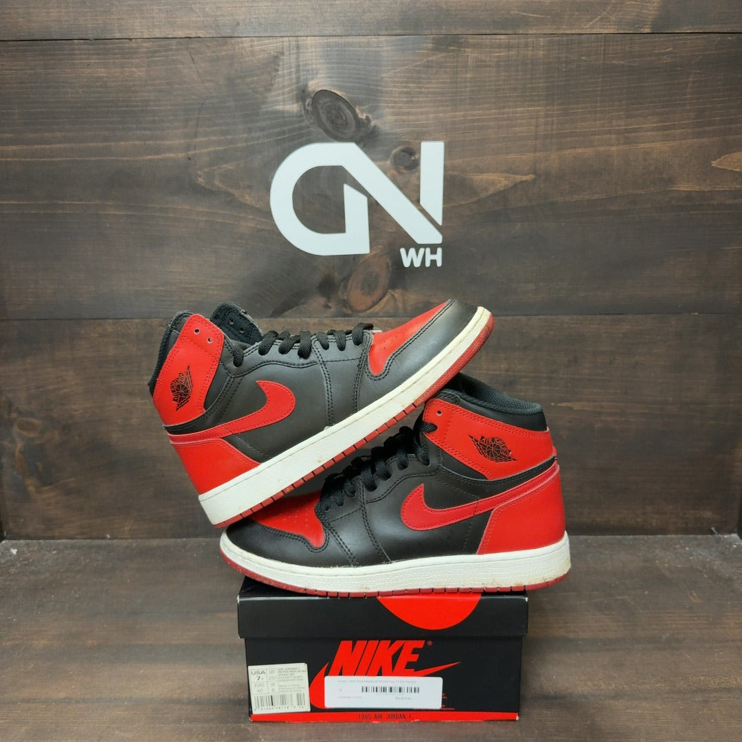 Jordan 1 Retro Bred Banned (2016) (GS) - Image 2