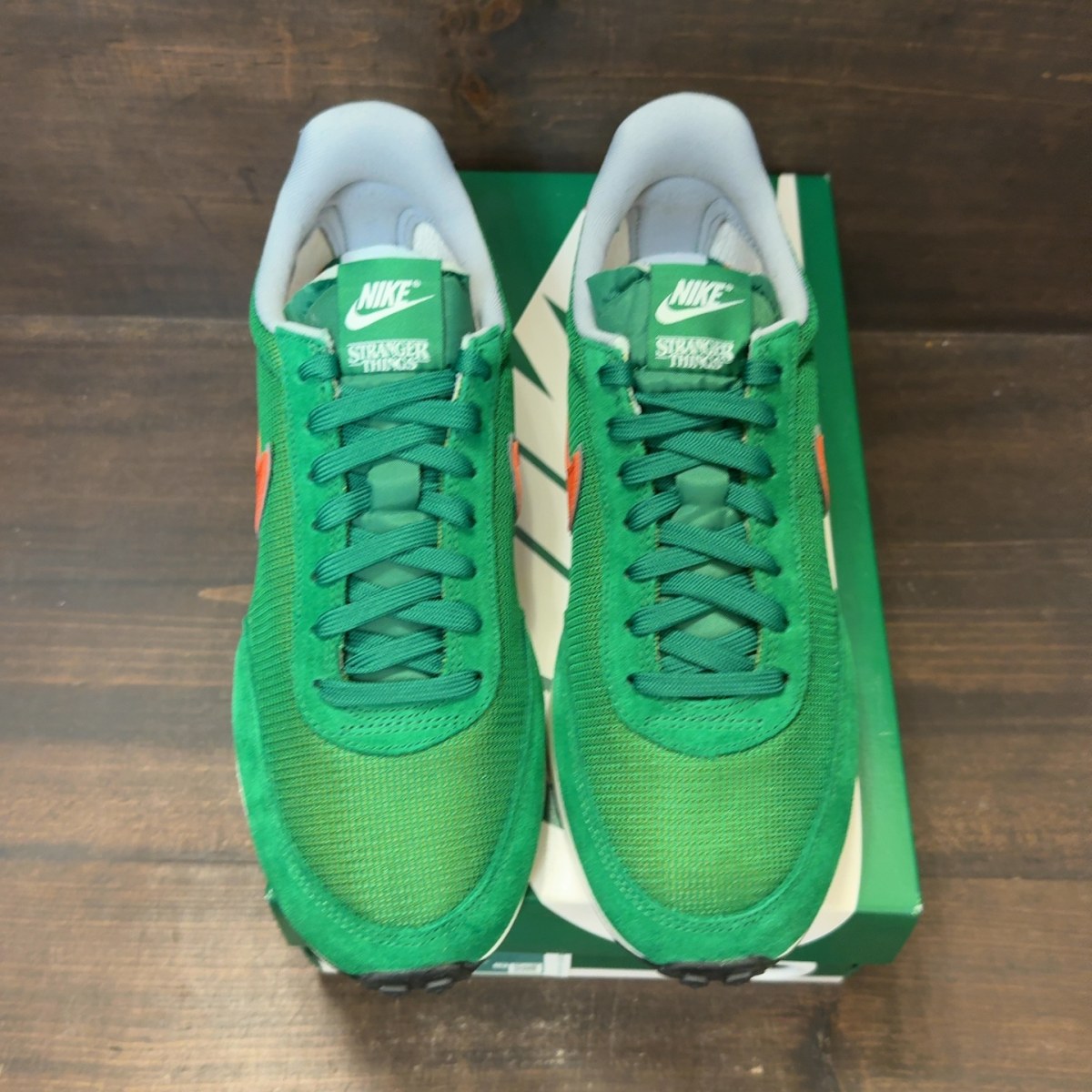 Nike Tailwind 79 Stranger Things Hawkins High School - Image 3
