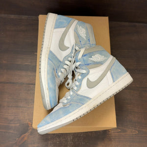 Jordan 1 Retro High OG Hyper Royal Size 8 (Pre-Owned) - Image 2