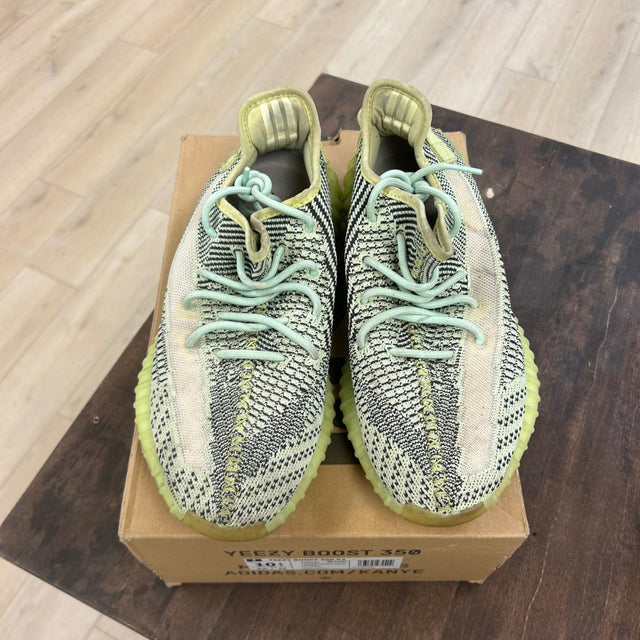 adidas Yeezy Boost 350 V2 Yeezreel (Non-Reflective) Size 10.5 (Pre-Owned) - Image 2