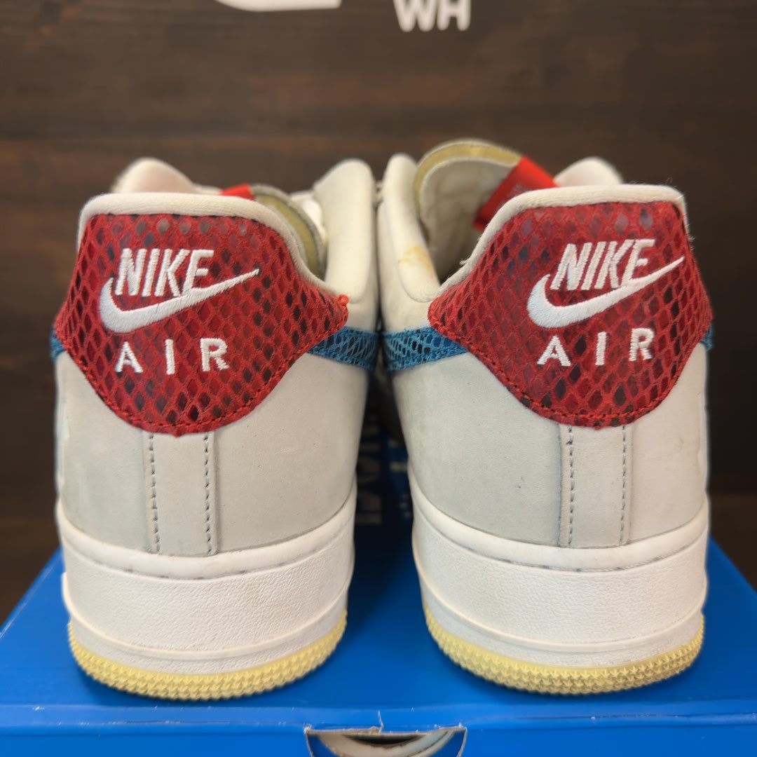 Nike Air Force 1 Low SP Undefeated 5 On It Dunk vs. AF1 - Image 4