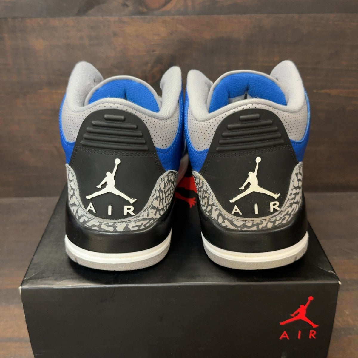 Jordan 3 Retro Varsity Royal Cement - Image 4
