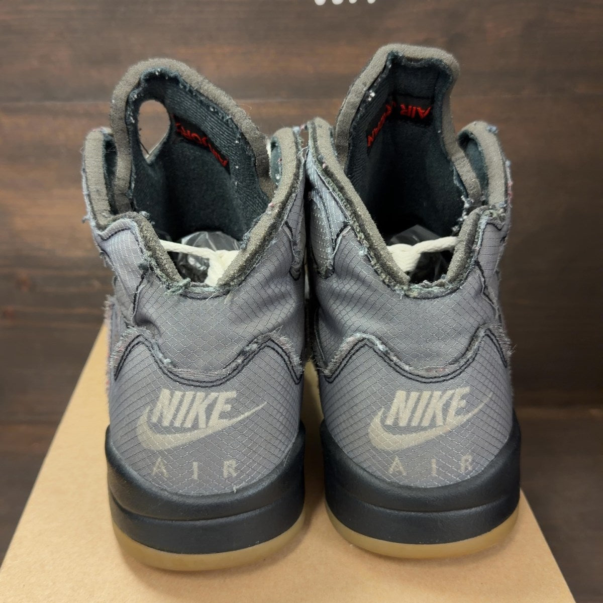 Jordan 5 Retro Off-White Muslin Size 10 (Pre-Owned) - Image 4