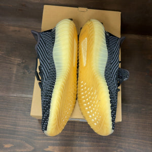 adidas Yeezy Boost 350 V2 Carbon - Image 4