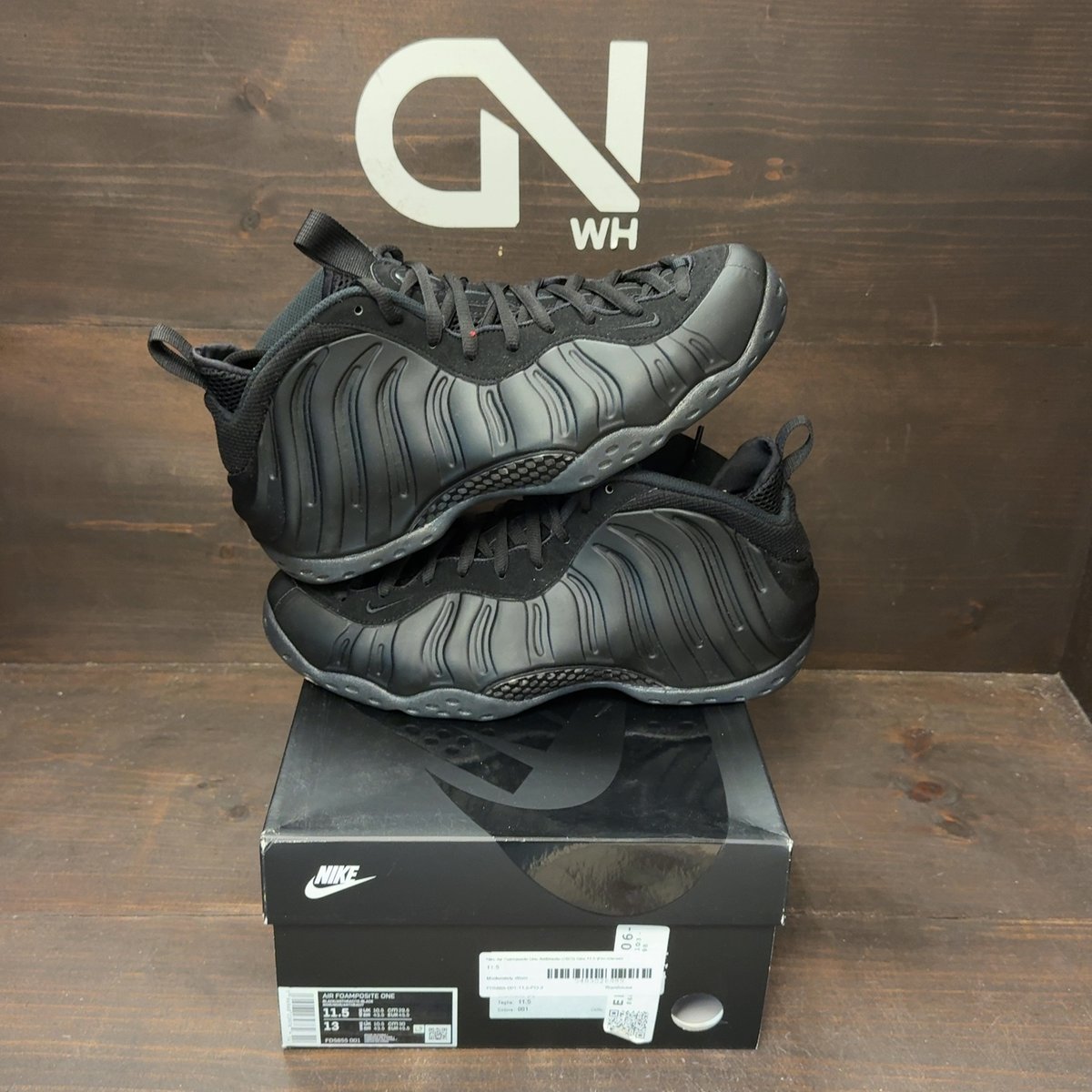 Nike Air Foamposite One Anthracite (2023) Size 11.5 (Pre-Owned) - front