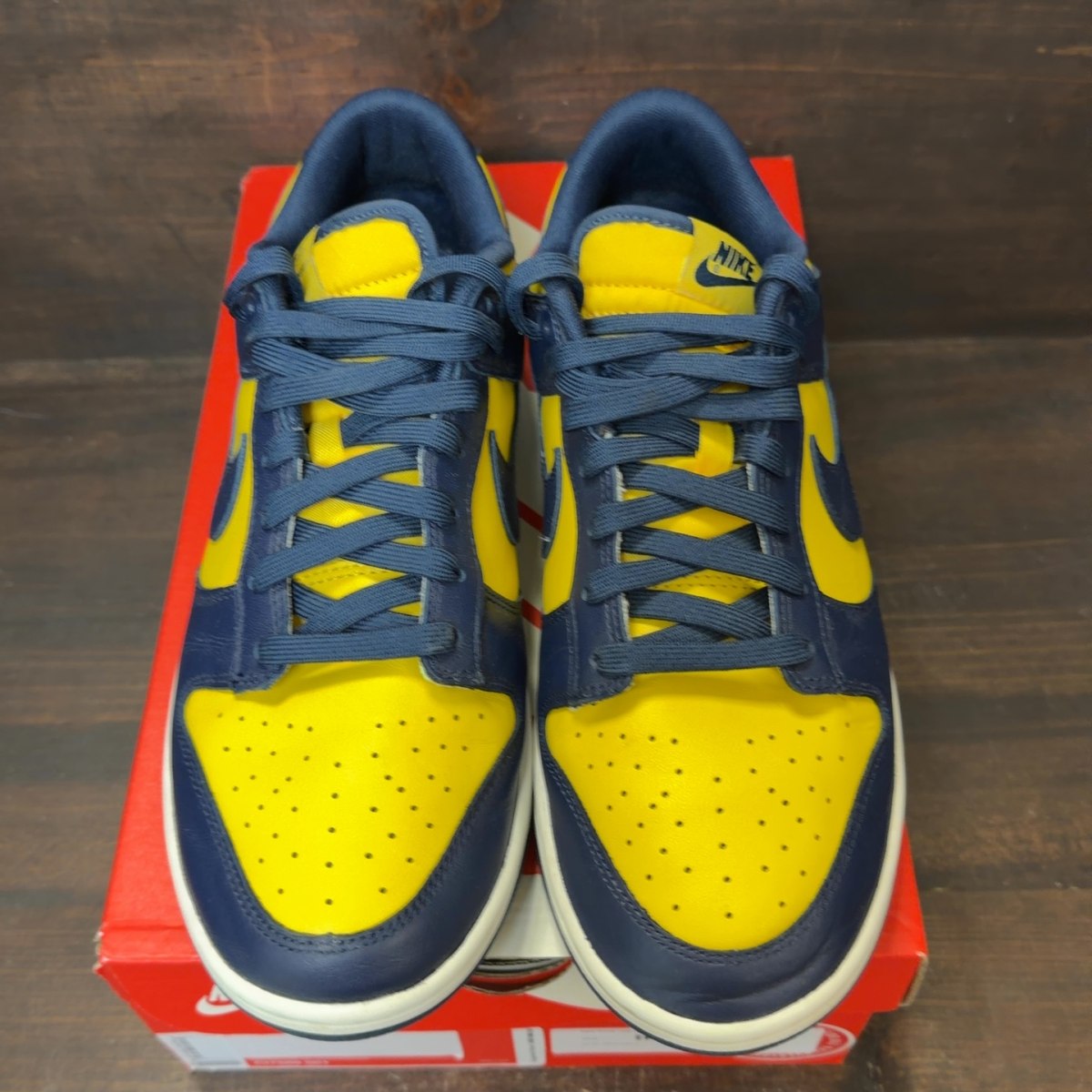 Nike Dunk Low Michigan (2021) Size 10.5 (Pre-Owned) - Image 3