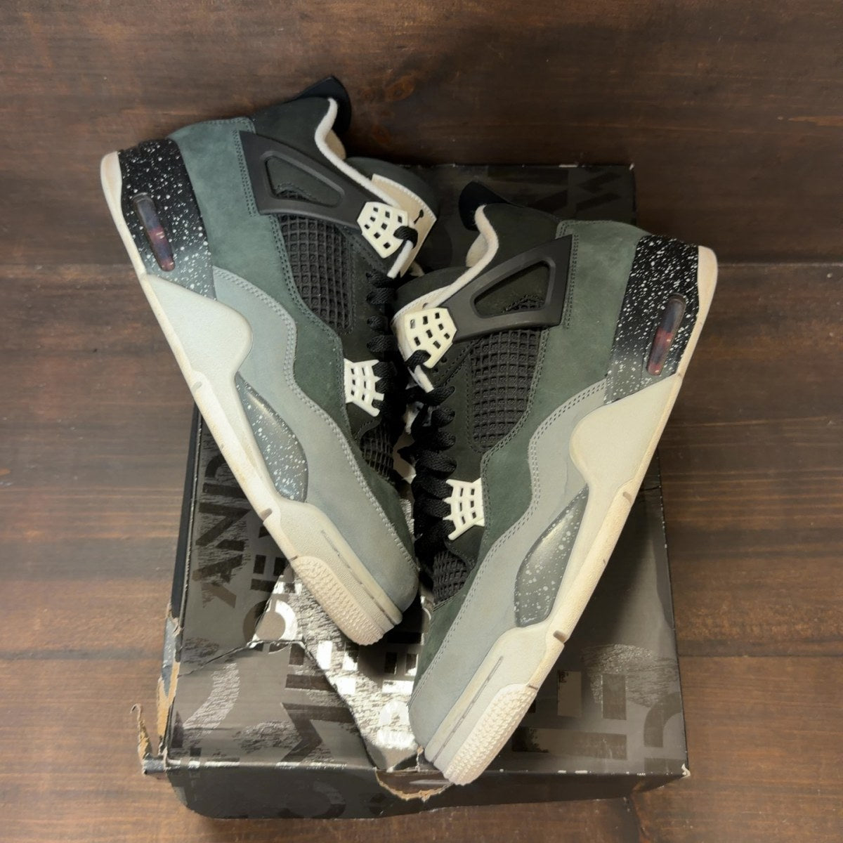 Jordan 4 Retro Fear (2024) - Image 2