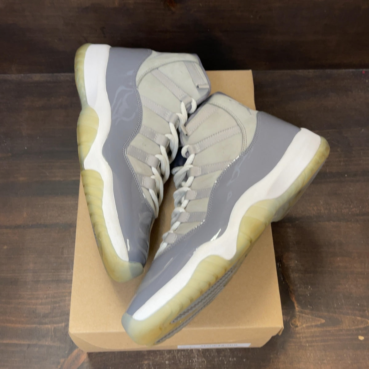 Jordan 11 Retro Cool Grey (2021) Size 10.5 (Pre-Owned) - Image 2