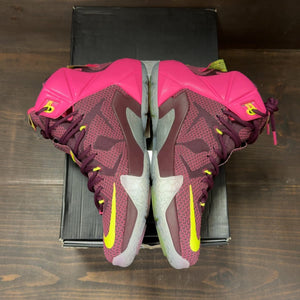 Nike LeBron 12 Double Helix Size 9 (Pre-Owned) - aux