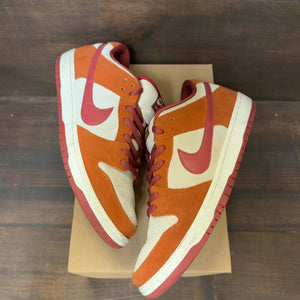 Nike SB Dunk Low Pro Dark Russet Cedar Size 12 (Pre-Owned) - Image 2