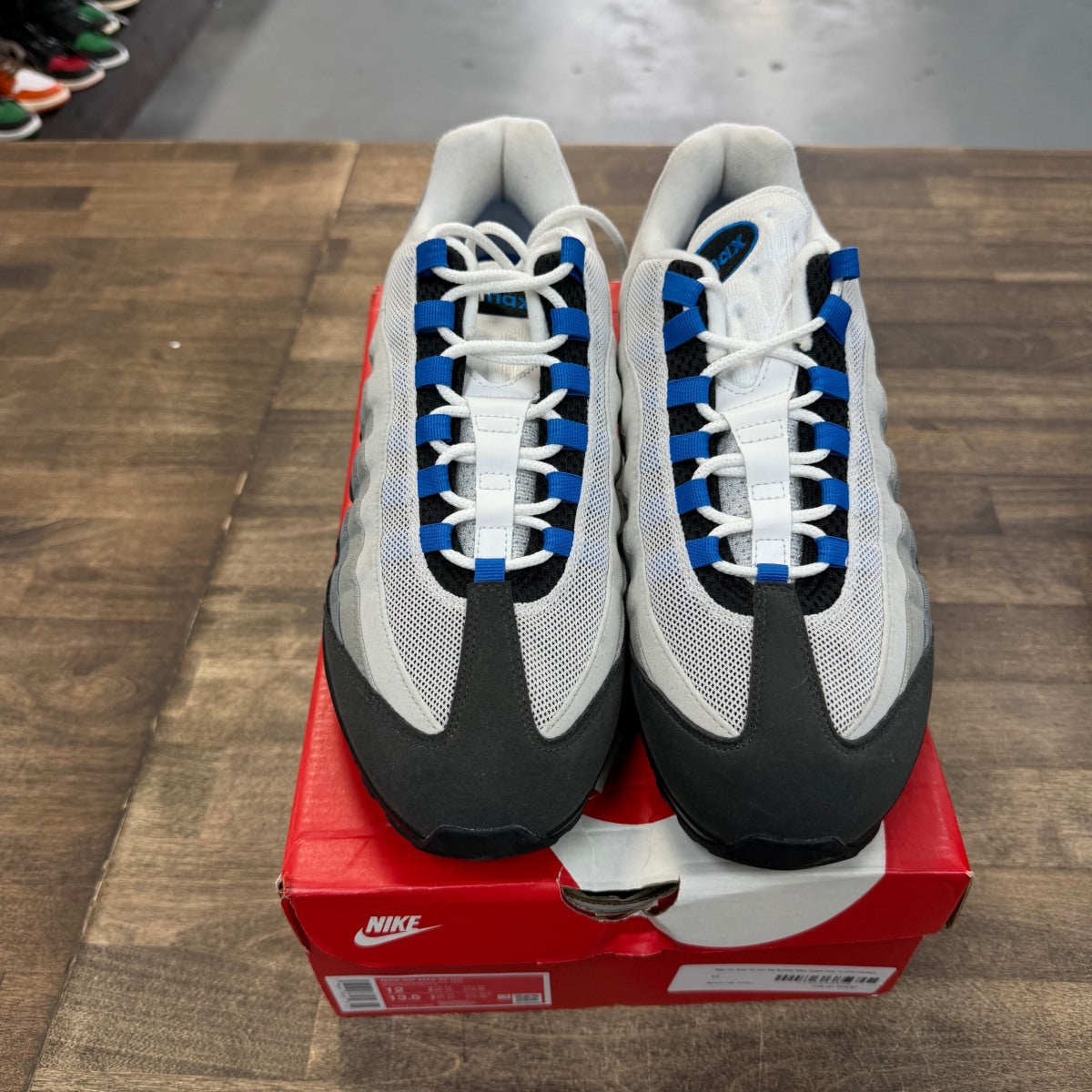 Nike Air Max 95 OG Big Bubble Blue Spark Size 12 (Pre-Owned) - Image 2