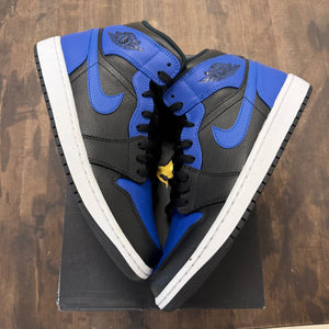 Jordan 1 Mid Hyper Royal Tumbled Leather - Image 1