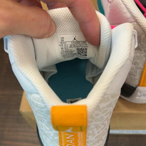 Jordan 12 Retro White Vapor Green (GS) Size 5Y - aux