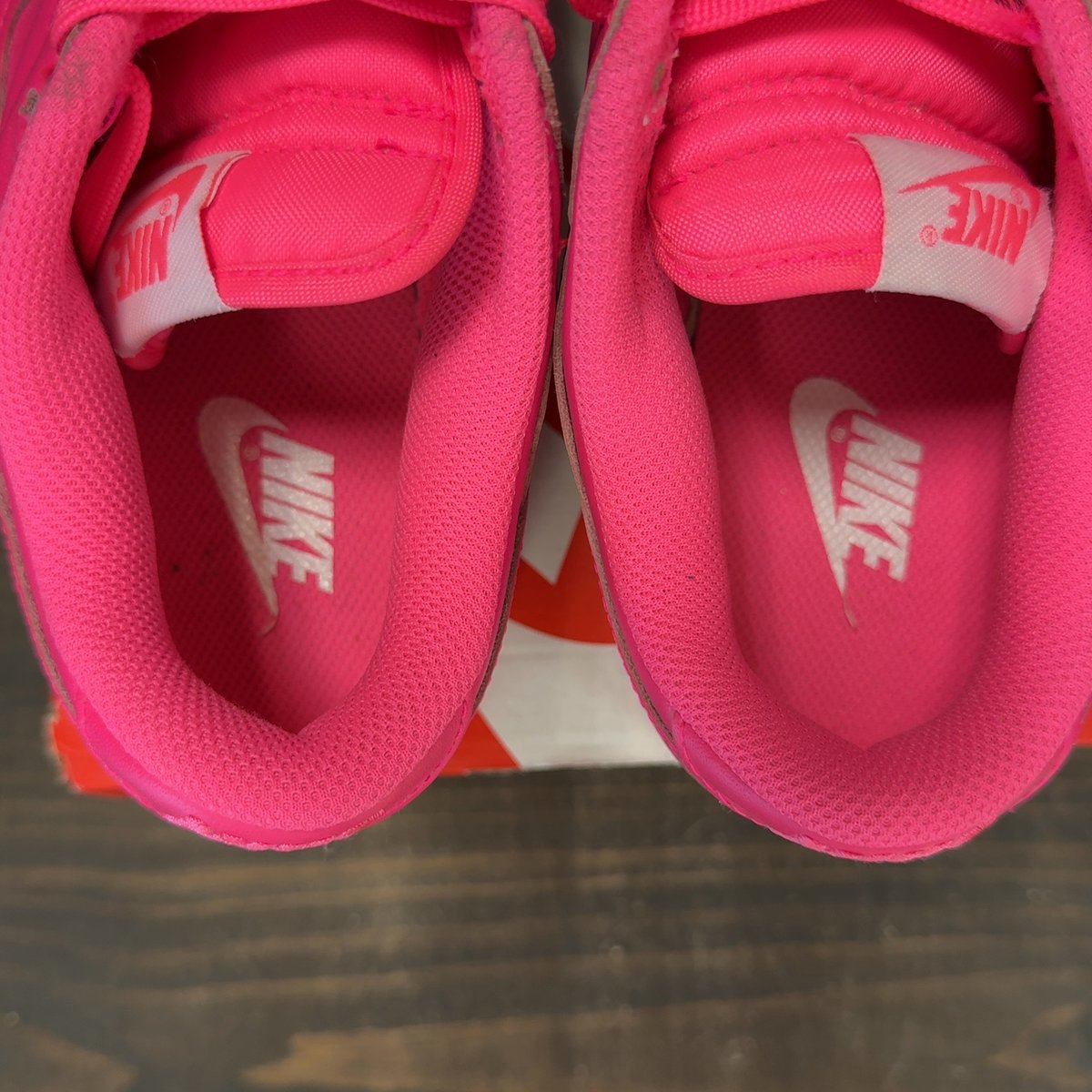 Nike Dunk Low Hyper Pink (Women's) Size 9W (Pre-Owned) - aux