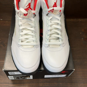 Jordan 5 Retro Fire Red Silver Tongue (2020) - Image 3