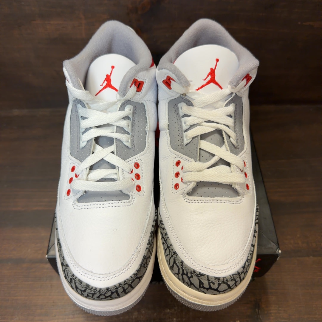 Jordan 3 Retro Fire Red (2022) (GS) - Image 3