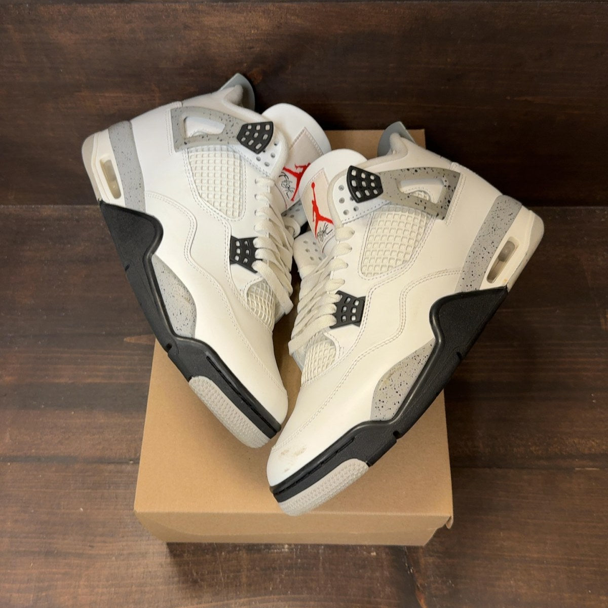 Jordan 4 Retro White Cement (2025) Size 10.5 (Pre-Owned) - Image 2