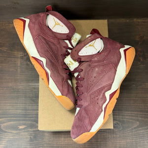 Jordan 7 Retro Championship Pack Cigar Size 10.5 (Pre-Owned) - Image 2