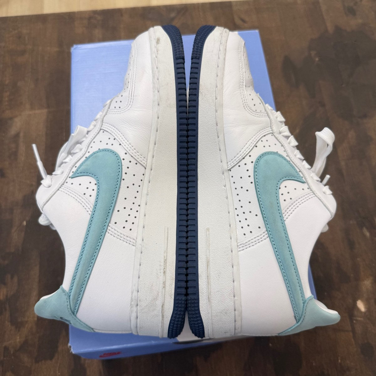 Nike Air Force 1 Low Puerto Rico (2022) - Image 2