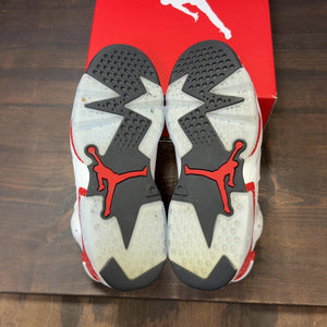 Jordan 6 Retro Red Oreo Size 7 (Pre-Owned) - Image 8