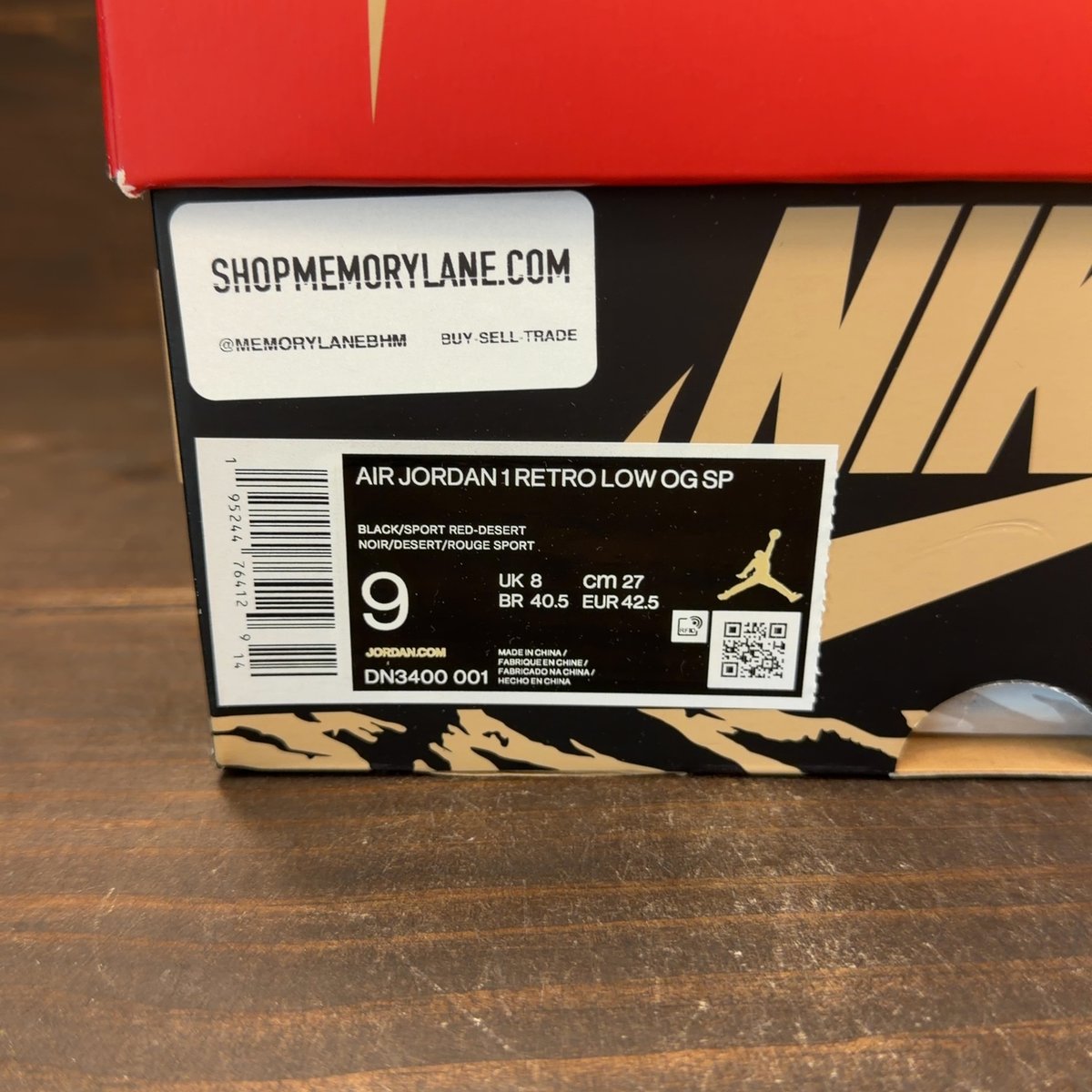 Jordan 1 Retro Low OG SP SoleFly Size 9 (Pre-Owned) - aux