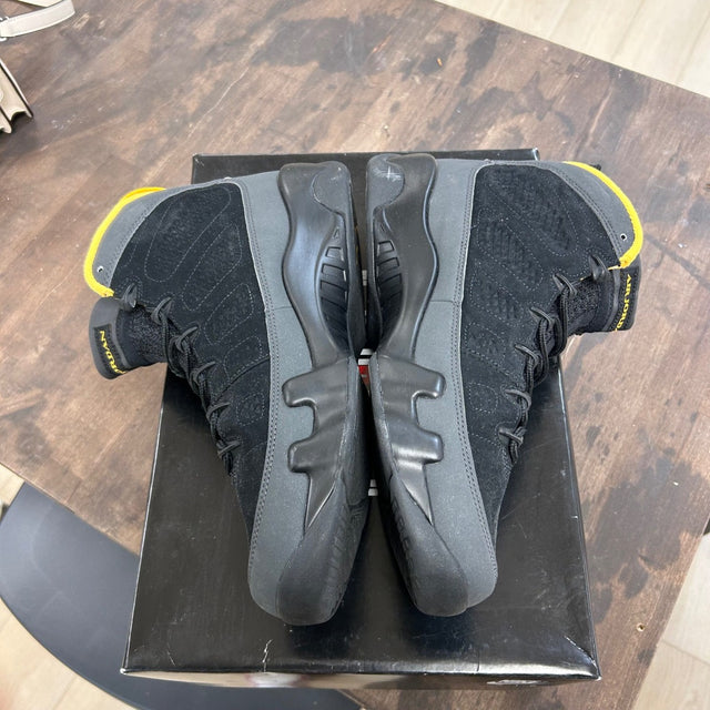 Jordan 9 Retro Dark Charcoal University Gold - Image 2