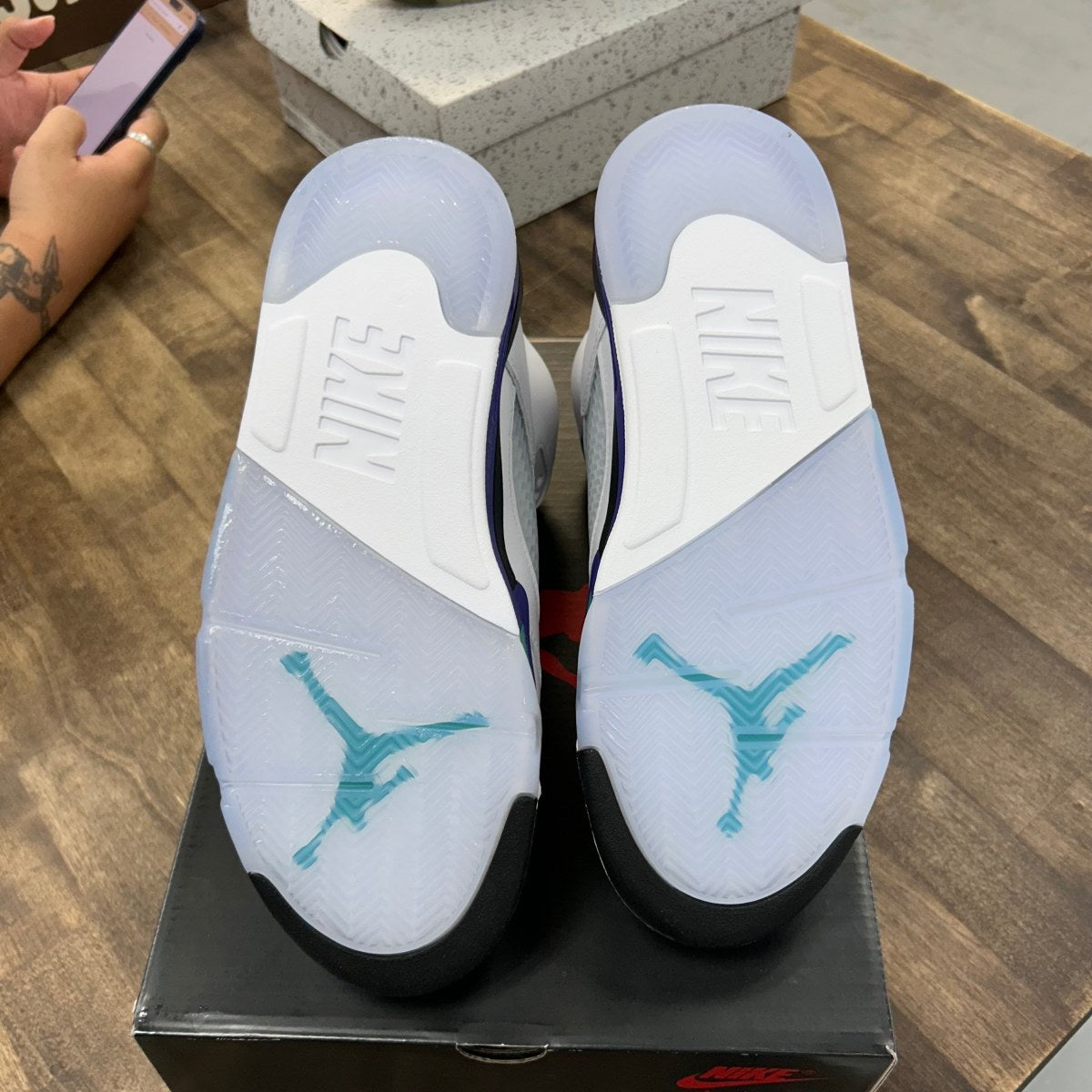 Jordan 5 Retro Grape (2025) - Image 11