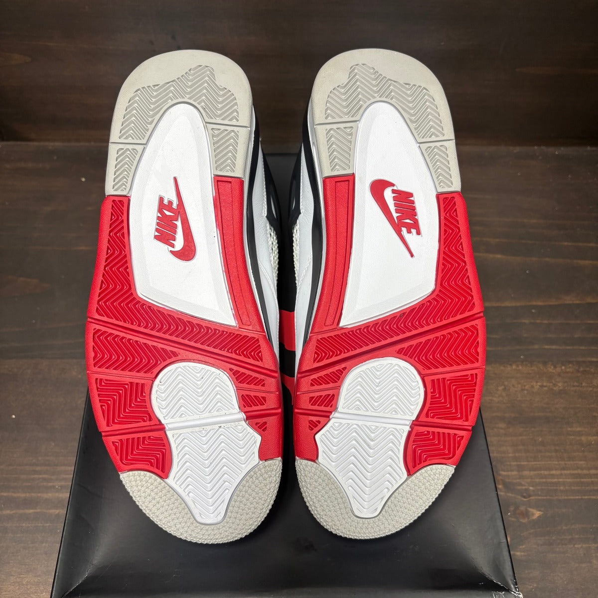 Jordan 4 Retro Fire Red (2020) - Image 6