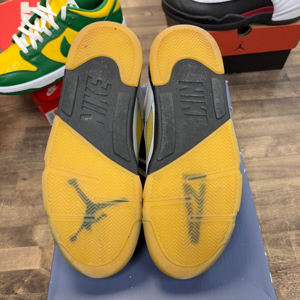 Jordan 5 Retro A Ma Maniére Dawn (Women's) - Image 4
