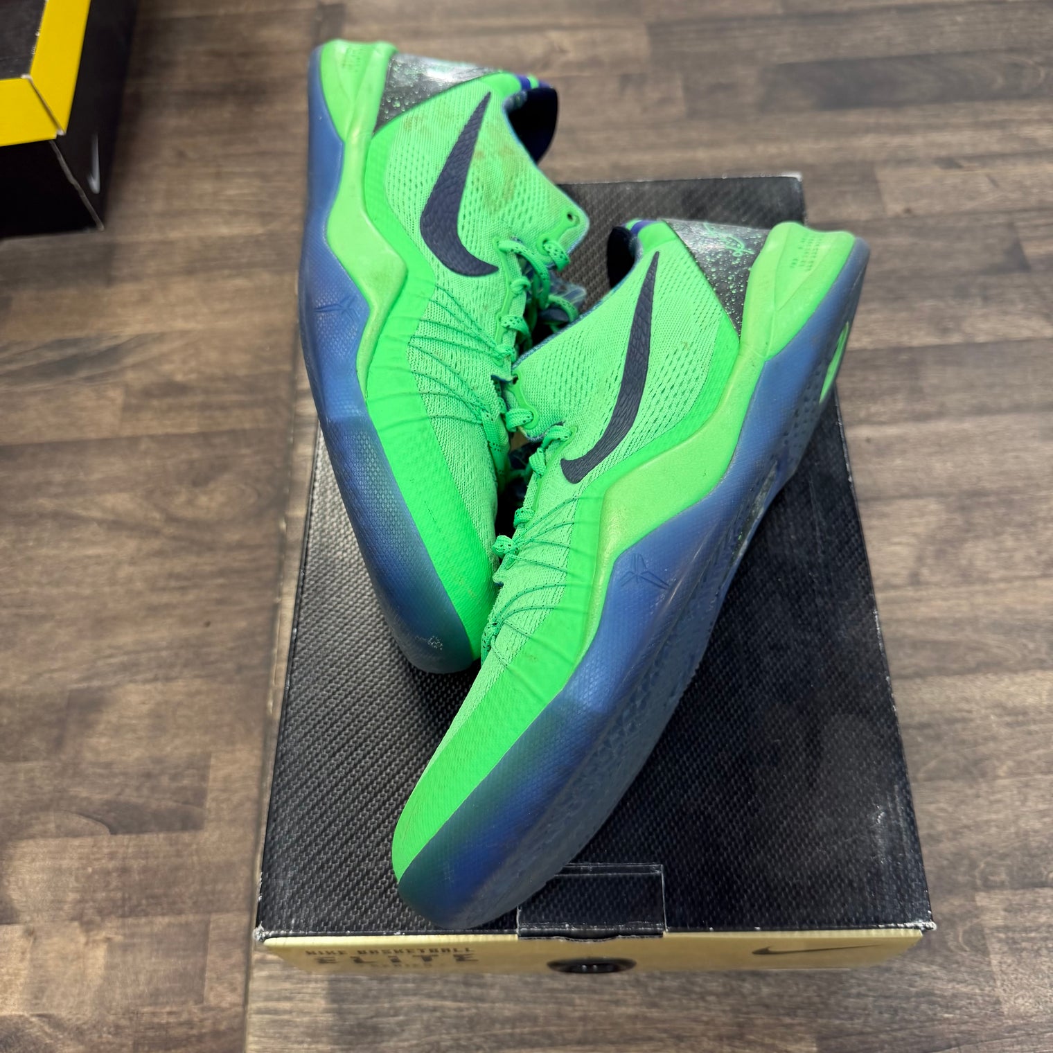Superhero Nike Kobe 8 Elite (USED)