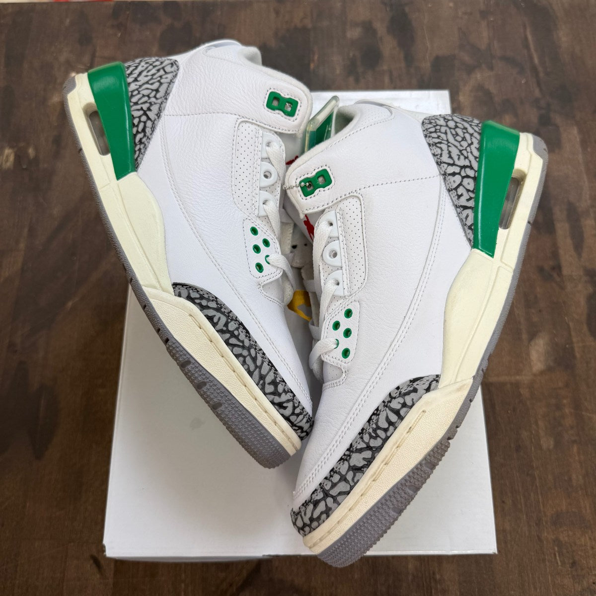 Jordan 3 Retro Lucky Green (Women's) - Image 1