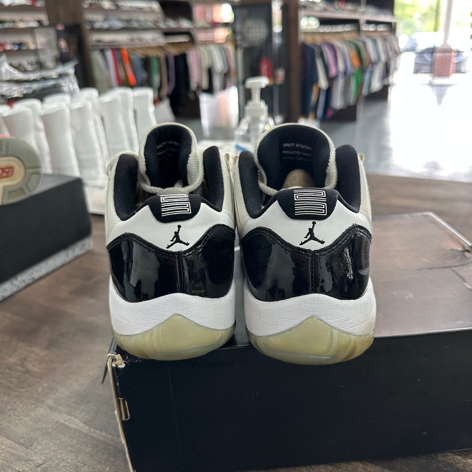 Air Jordan 11 Retro Low Concord (Used, Replacement Box)
