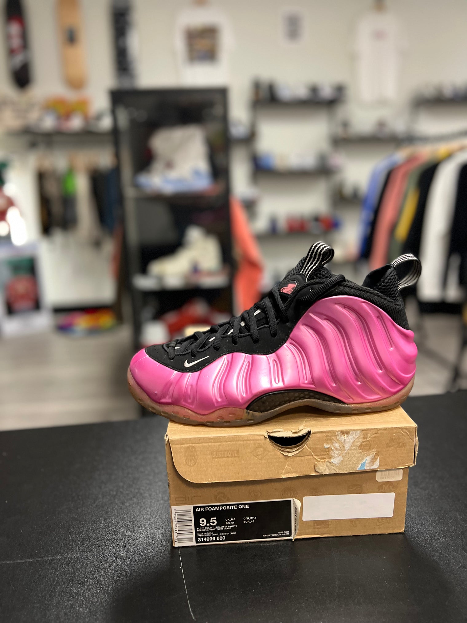 Nike Air Foamposite One Pearlized Pink 2012 (USED)