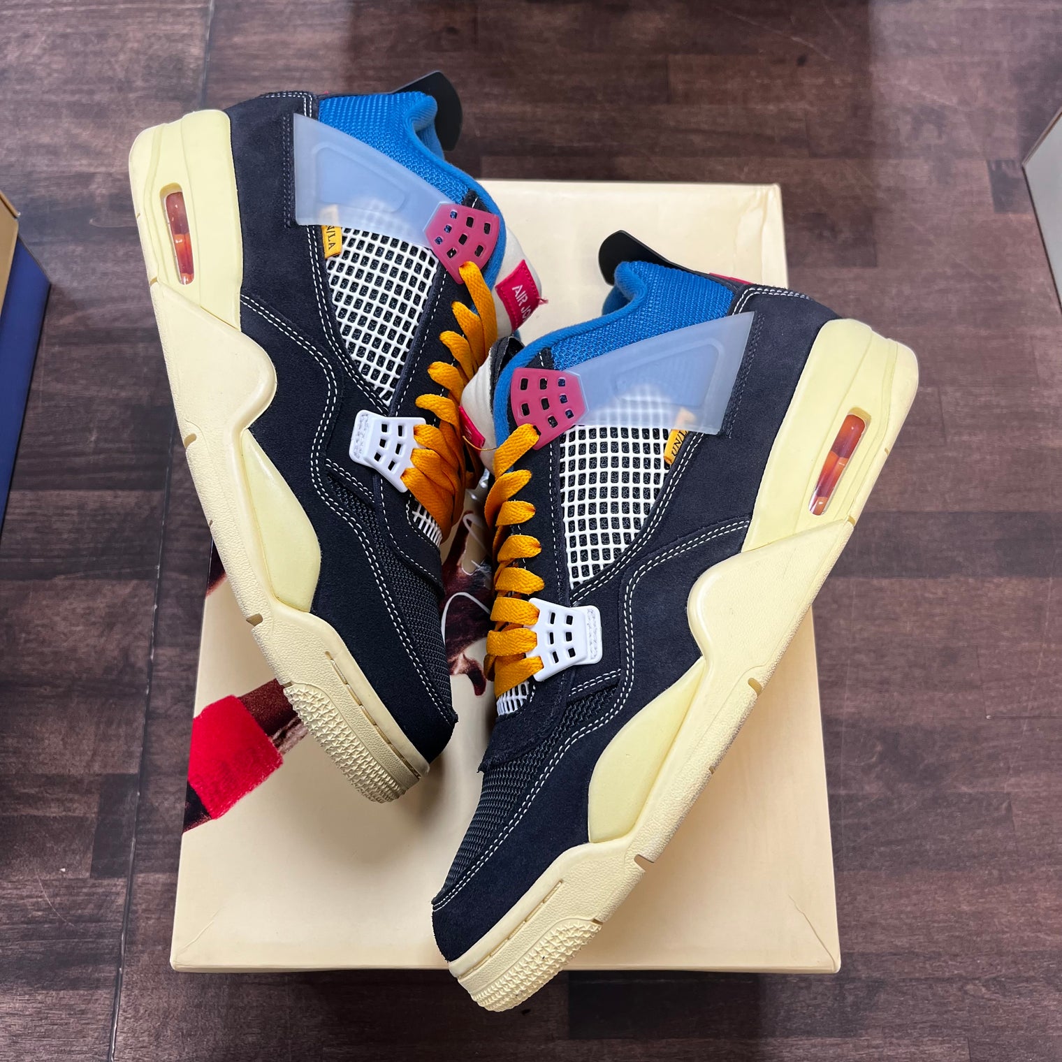 Off Noir Union LA Jordan 4 (USED)