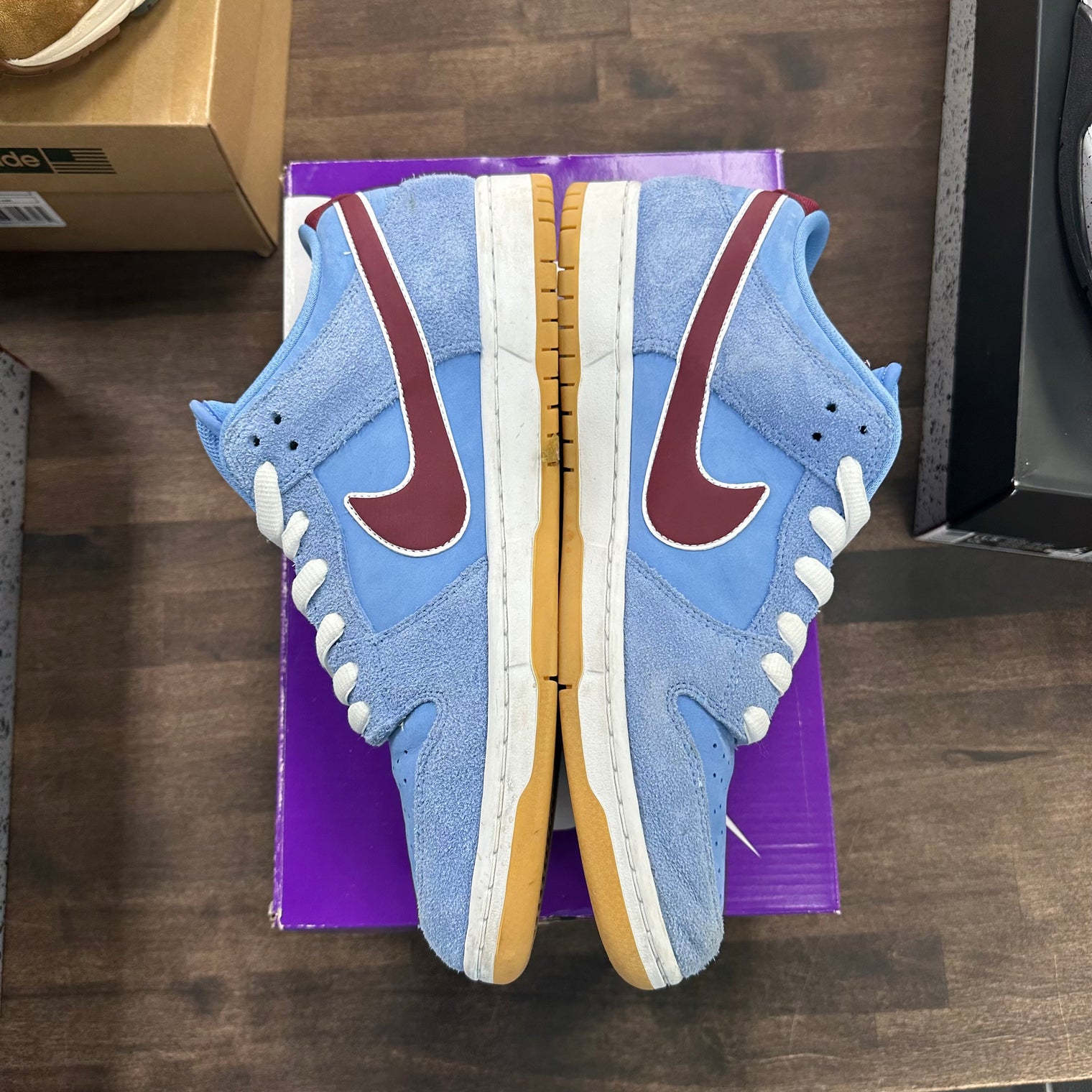 Philadelphia Phillies Nike SB Dunk Low (USED)