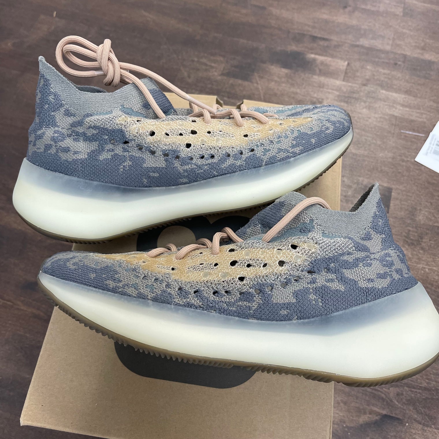 Mist Yeezy 380 (USED)