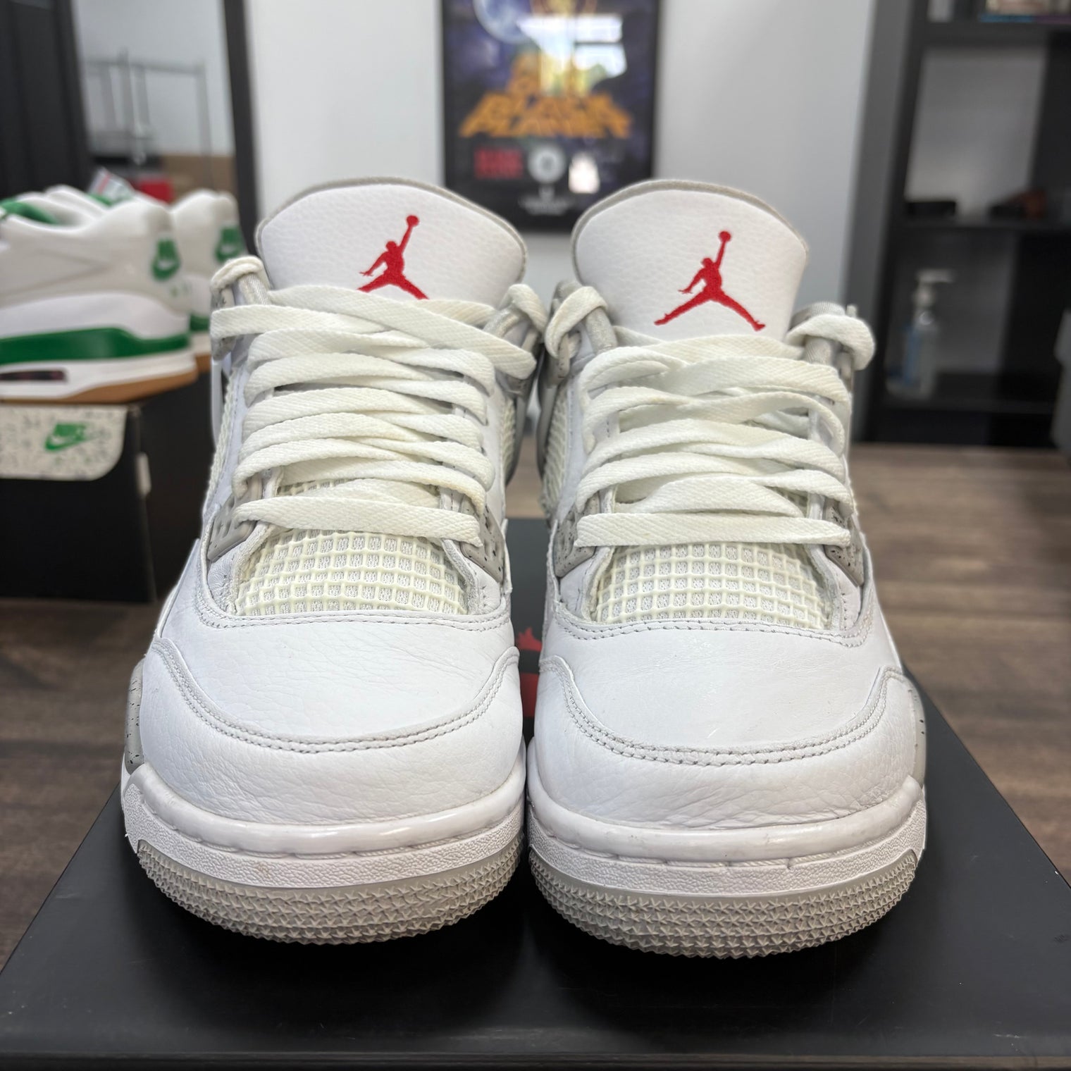 White Oreo Jordan 4 (GS) (USED)