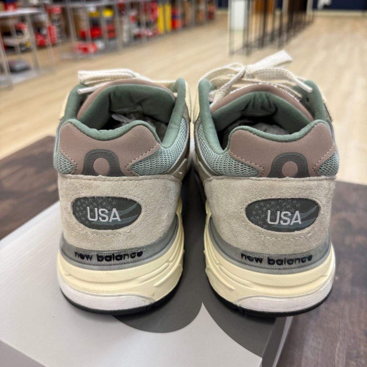 New Balance 993 MiUSA Kith Spring 101 Size 10 (Pre-Owned)