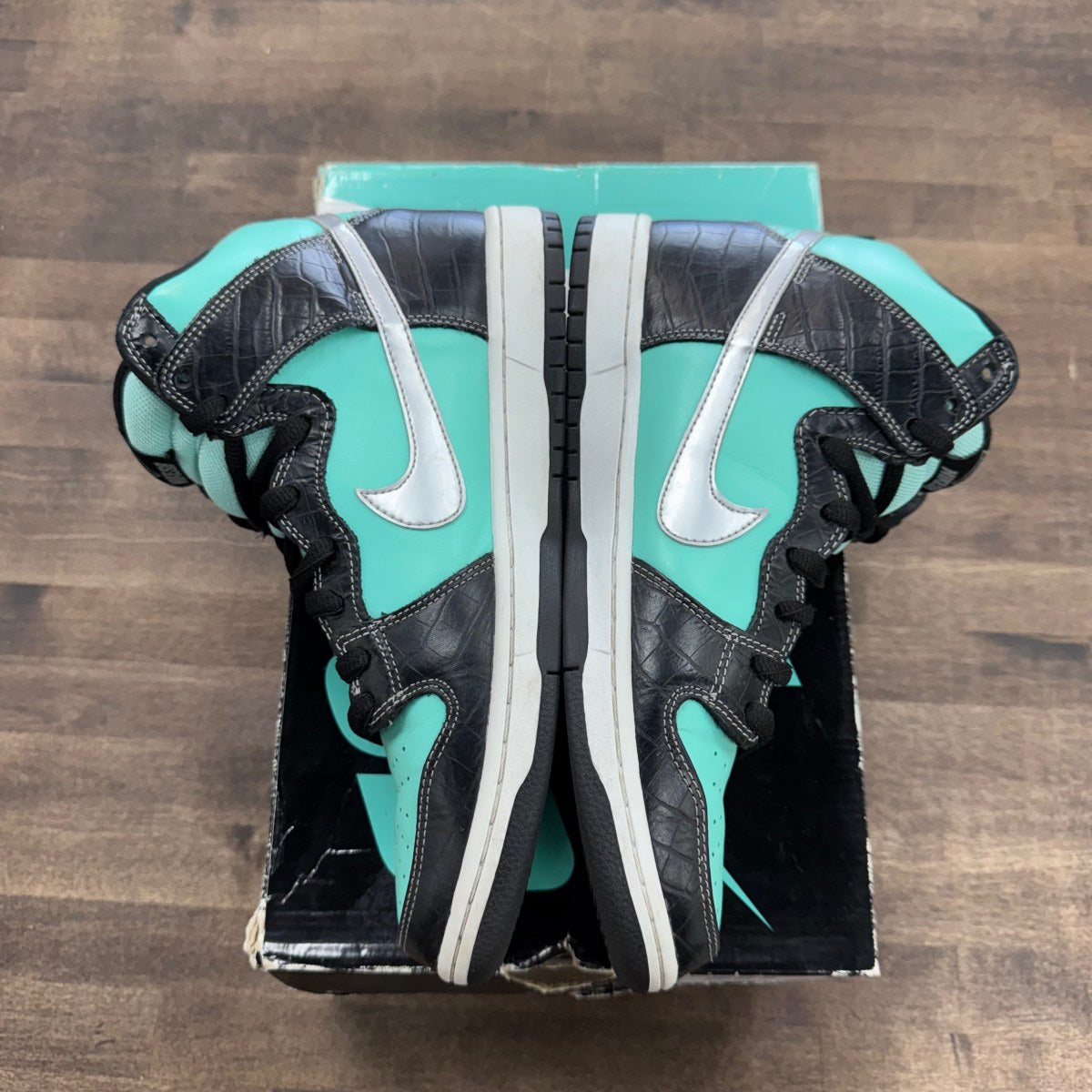 Nike SB Dunk High Diamond Supply Co. - Image 2