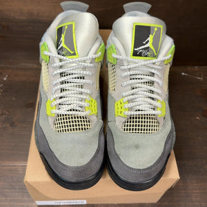 Jordan 4 Retro SE 95 Neon Size 8.5 (Pre-Owned) - Image 3