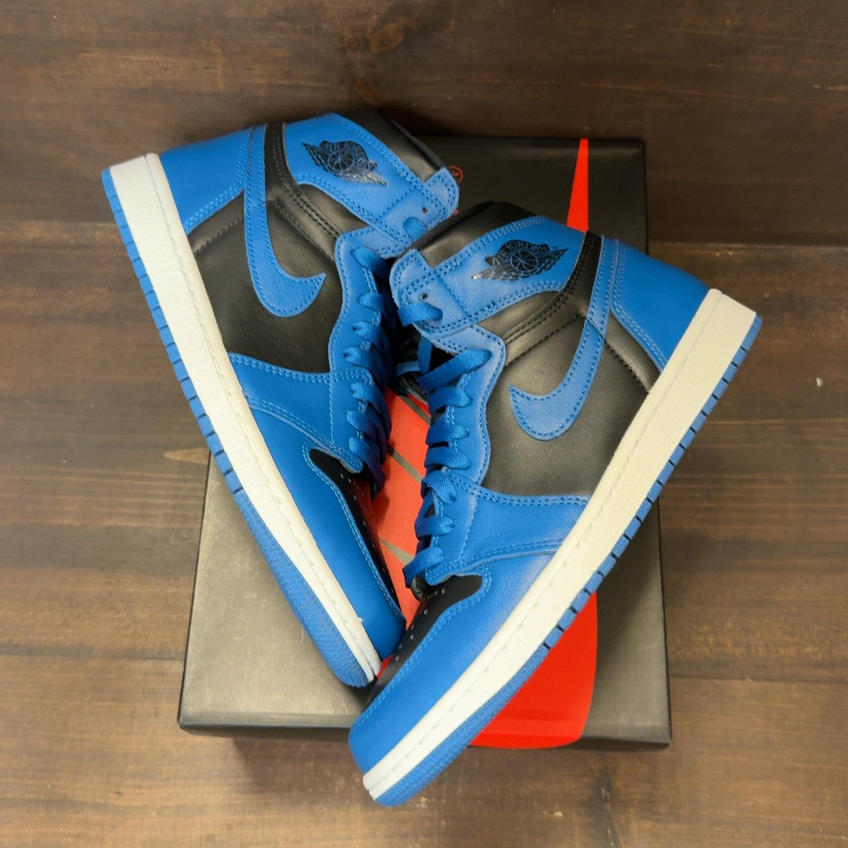 Jordan 1 Retro High OG Dark Marina Blue - Image 2