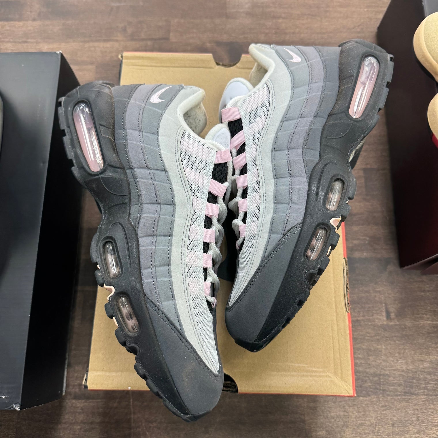 Nike Air Max 95 Gunsmoke Pink Foam (USED)