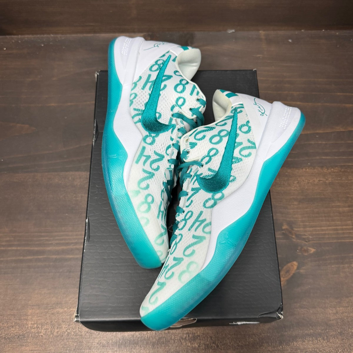 Nike Kobe 8 Protro Radiant Emerald - Image 2