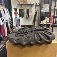 Utility Black 450 (USED)