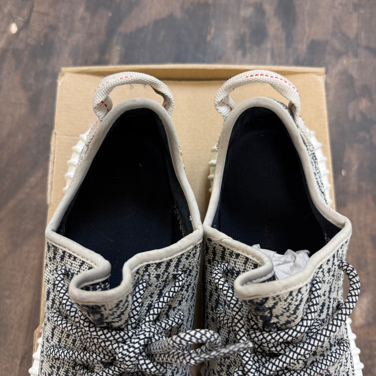 adidas Yeezy Boost 350 Turtledove (2015) - Image 4