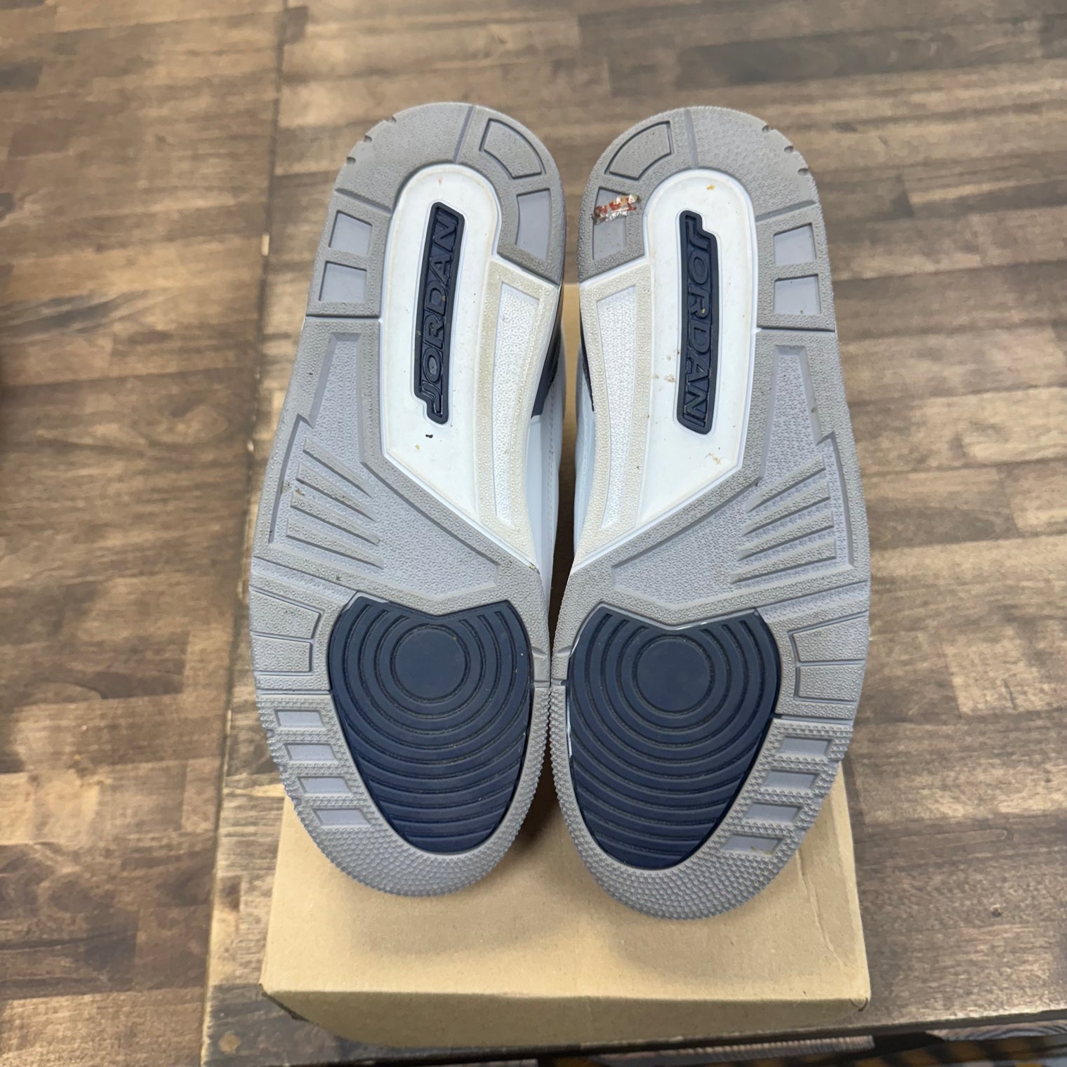 Midnight Navy Jordan 3 Retro (USED, No Box)