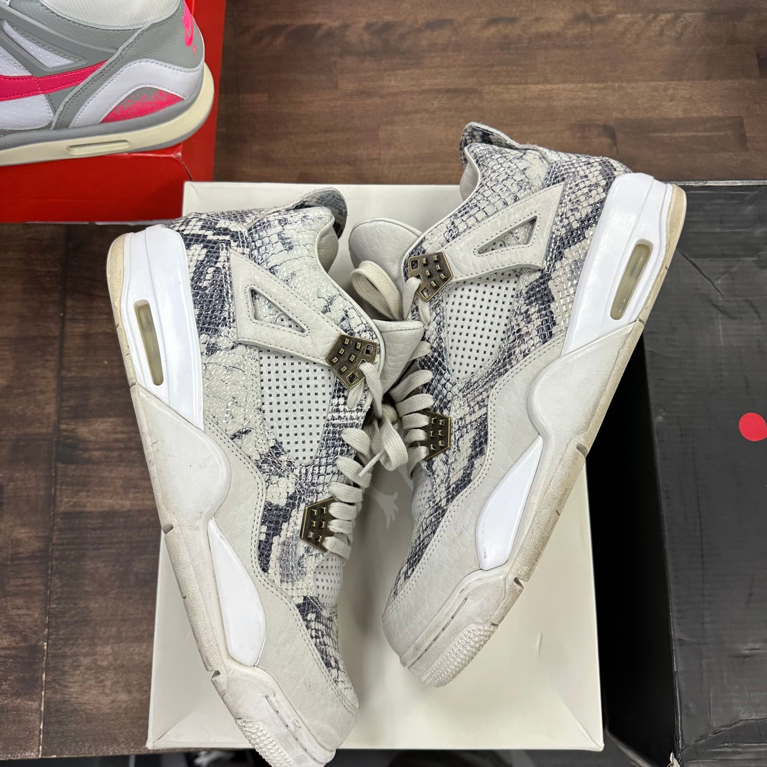 Pinnacle Snakeskin Jordan 4 Retro (USED)
