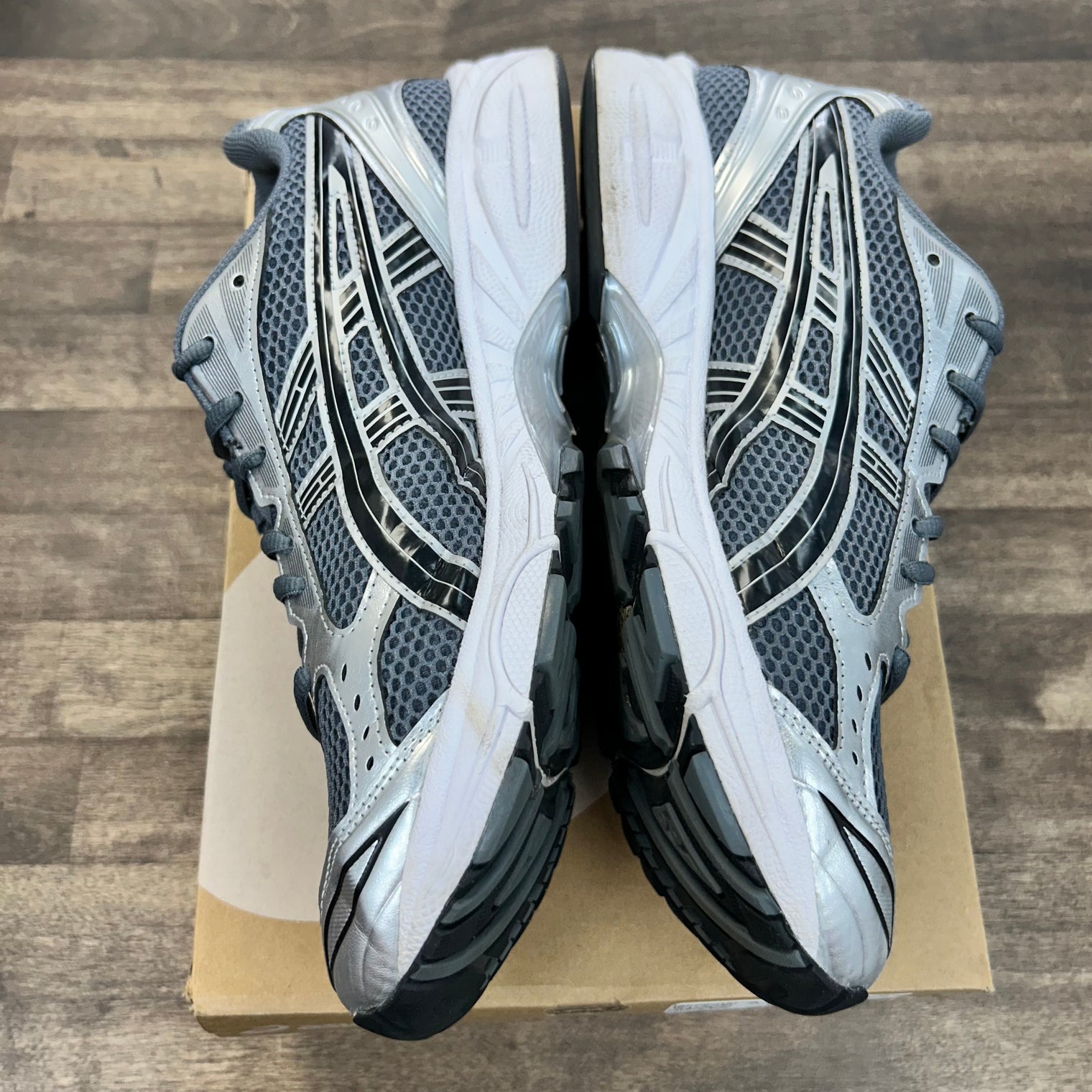 Metropolis Jasper Green ASICS Gel-Kayano 14 (USED)