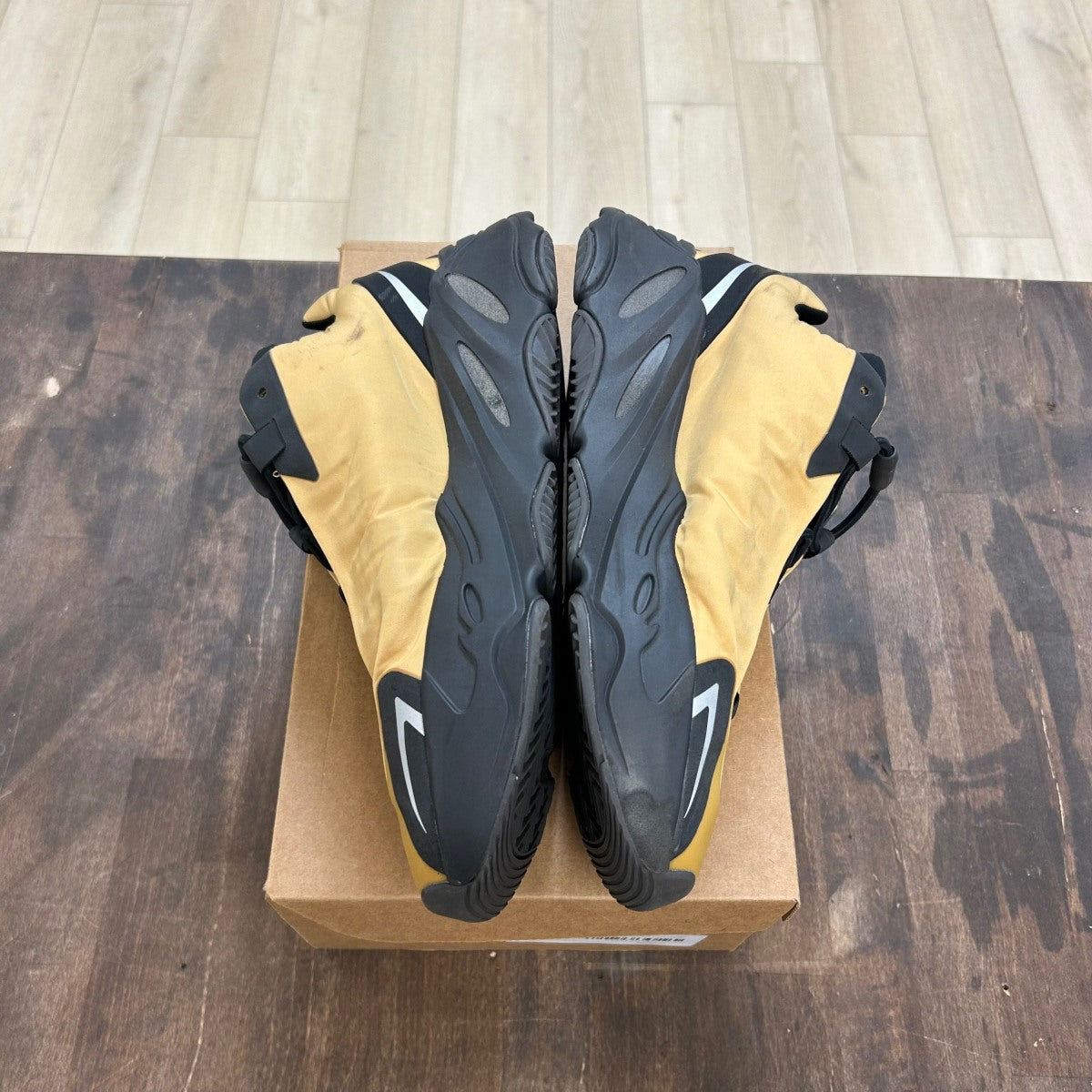 adidas Yeezy Boost 700 MNVN Honey Flux Size 11 (Pre-Owned) - Image 4