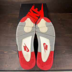 Jordan 4 Retro Bred Reimagined Size 11.5 (Pre-Owned) - Image 7